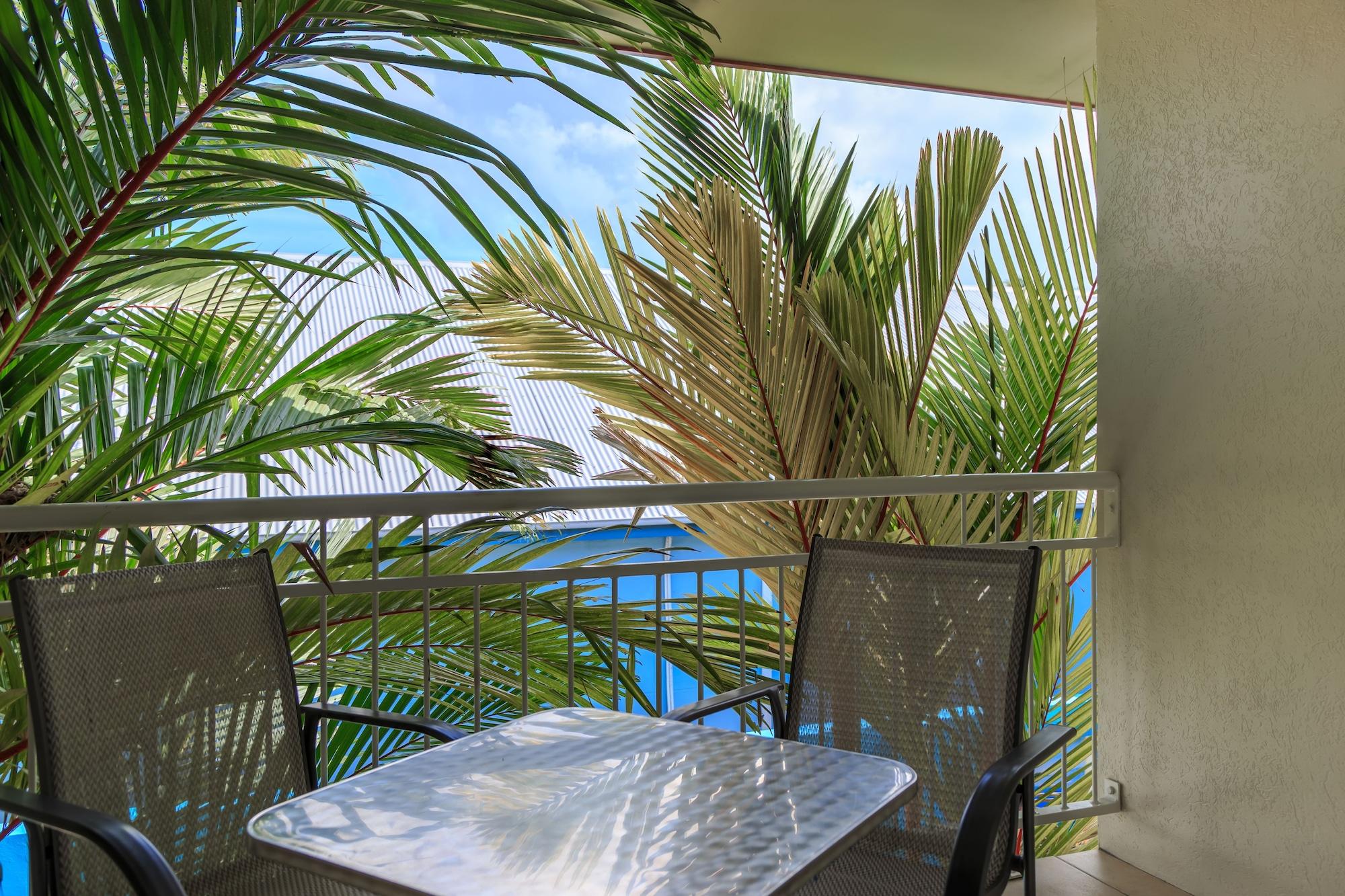 Macrossan House Boutique Holiday Apartments Port Douglas Ngoại thất bức ảnh