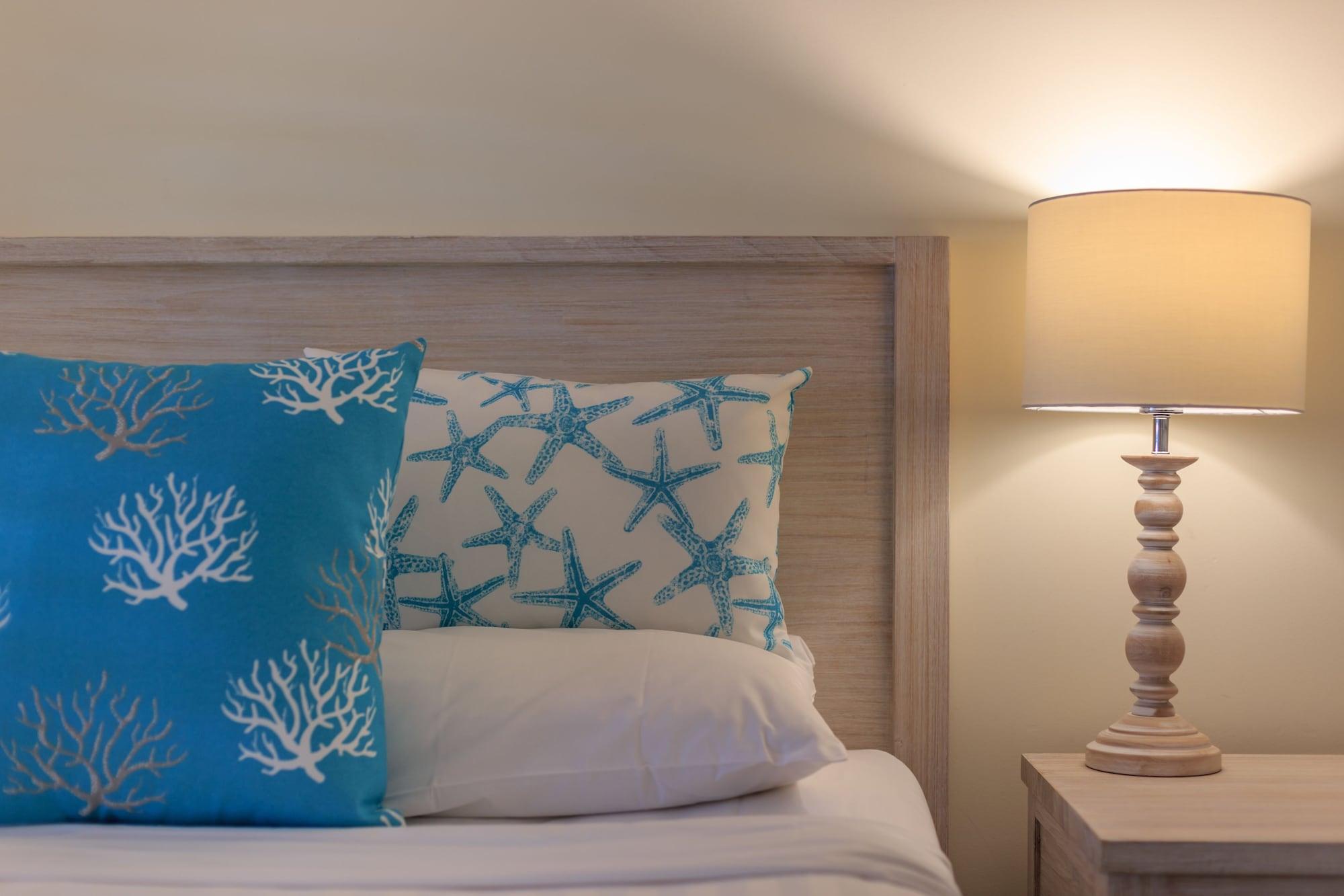 Macrossan House Boutique Holiday Apartments Port Douglas Ngoại thất bức ảnh