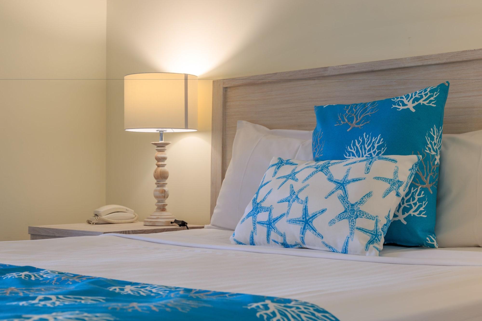 Macrossan House Boutique Holiday Apartments Port Douglas Ngoại thất bức ảnh