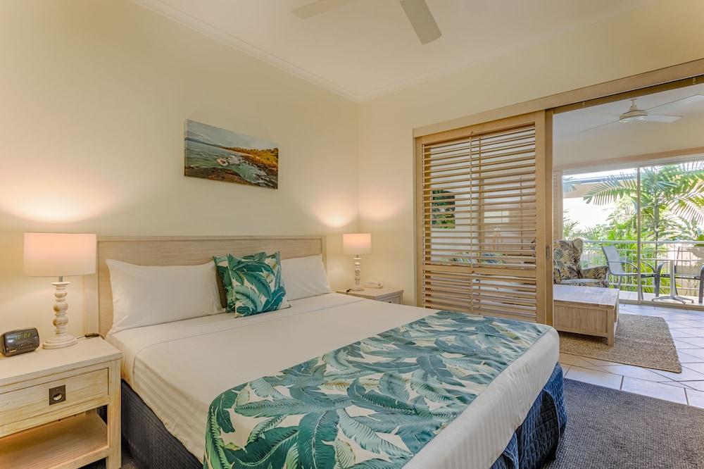 Macrossan House Boutique Holiday Apartments Port Douglas Ngoại thất bức ảnh