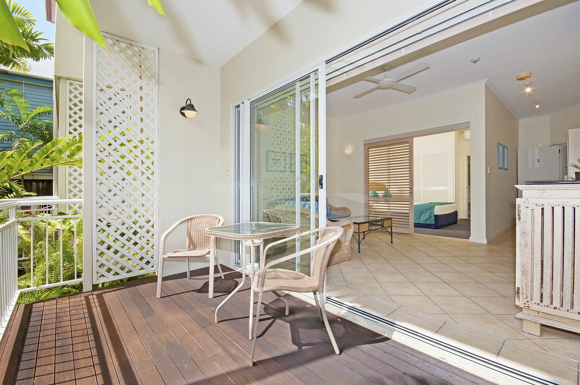 Macrossan House Boutique Holiday Apartments Port Douglas Ngoại thất bức ảnh