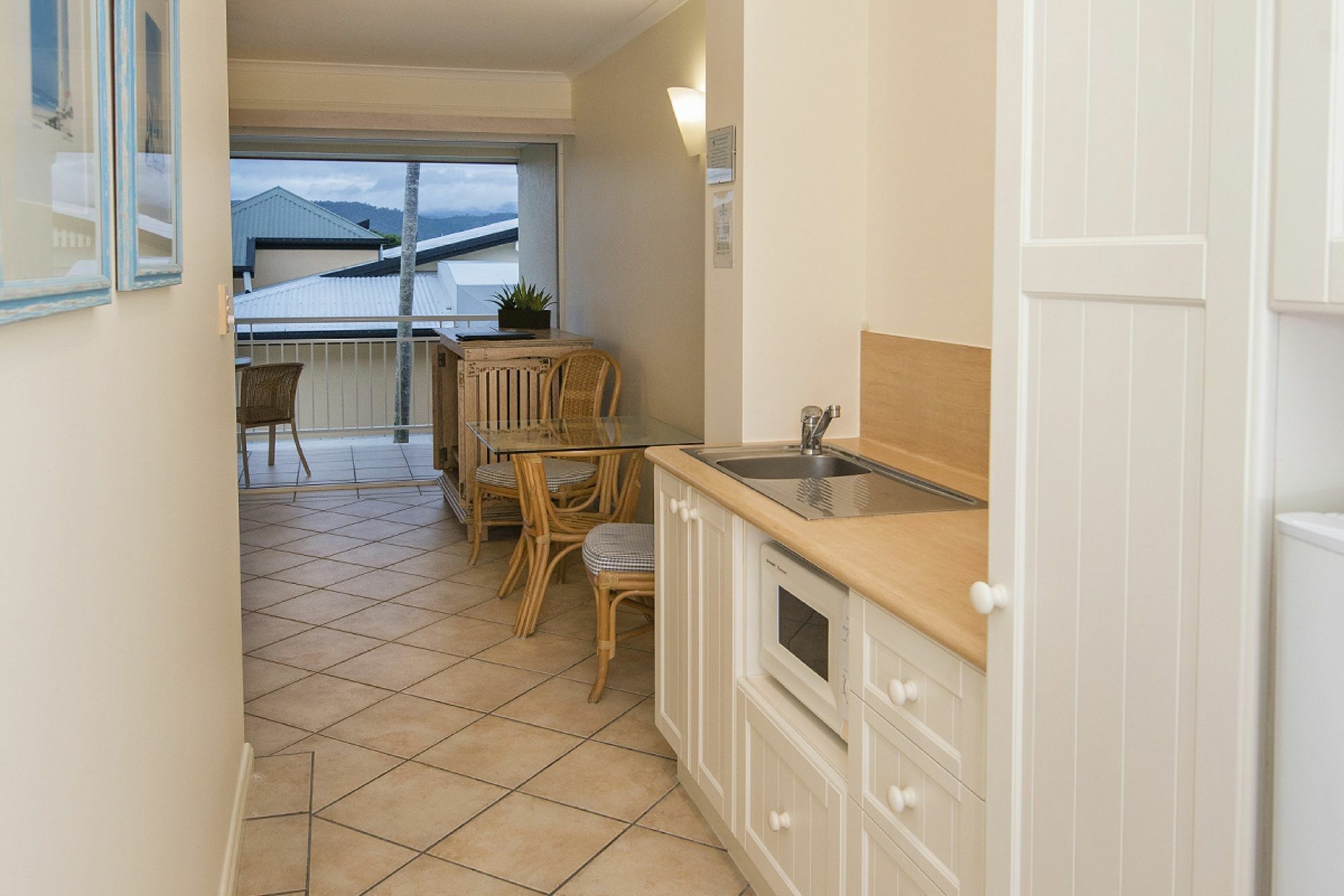 Macrossan House Boutique Holiday Apartments Port Douglas Ngoại thất bức ảnh