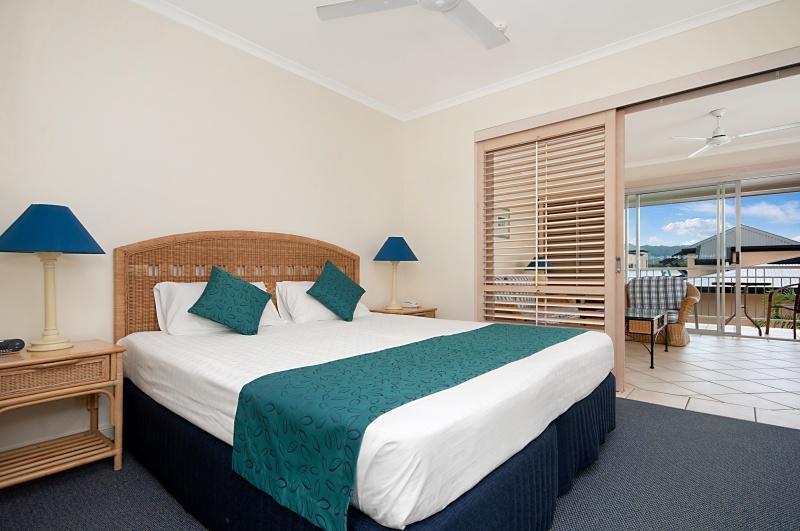 Macrossan House Boutique Holiday Apartments Port Douglas Ngoại thất bức ảnh
